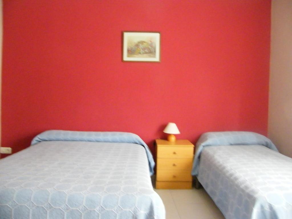 Pension Corona Сарагоса Номер фото